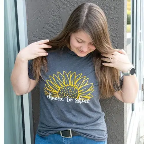 Autumn Leaves Pumpkins Please Graphic T-Shirt Small Fall Themed Casual Tee